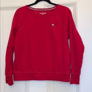 Tommy Hilfiger long sleeve pullover sweatshirt